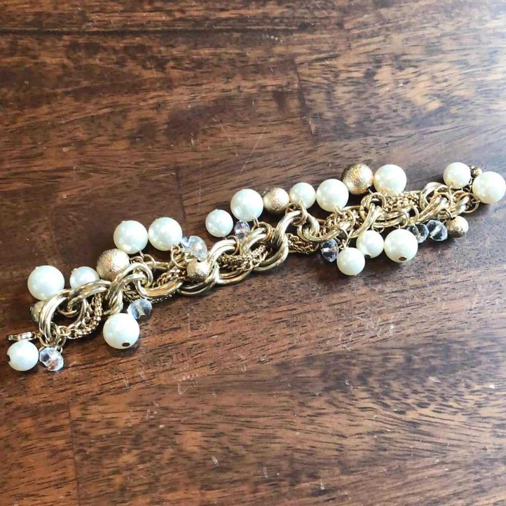 Goldtone Bracelet Bundle Lot 9 Piece Stacking Bangles Chunky Chain Faux Pearl